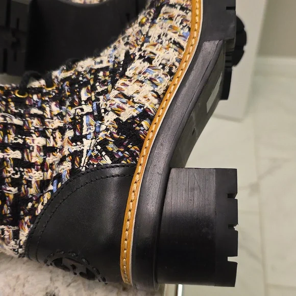Tory Burch Black and Cream Tweed Lace Up Boots - Picture 10 of 11